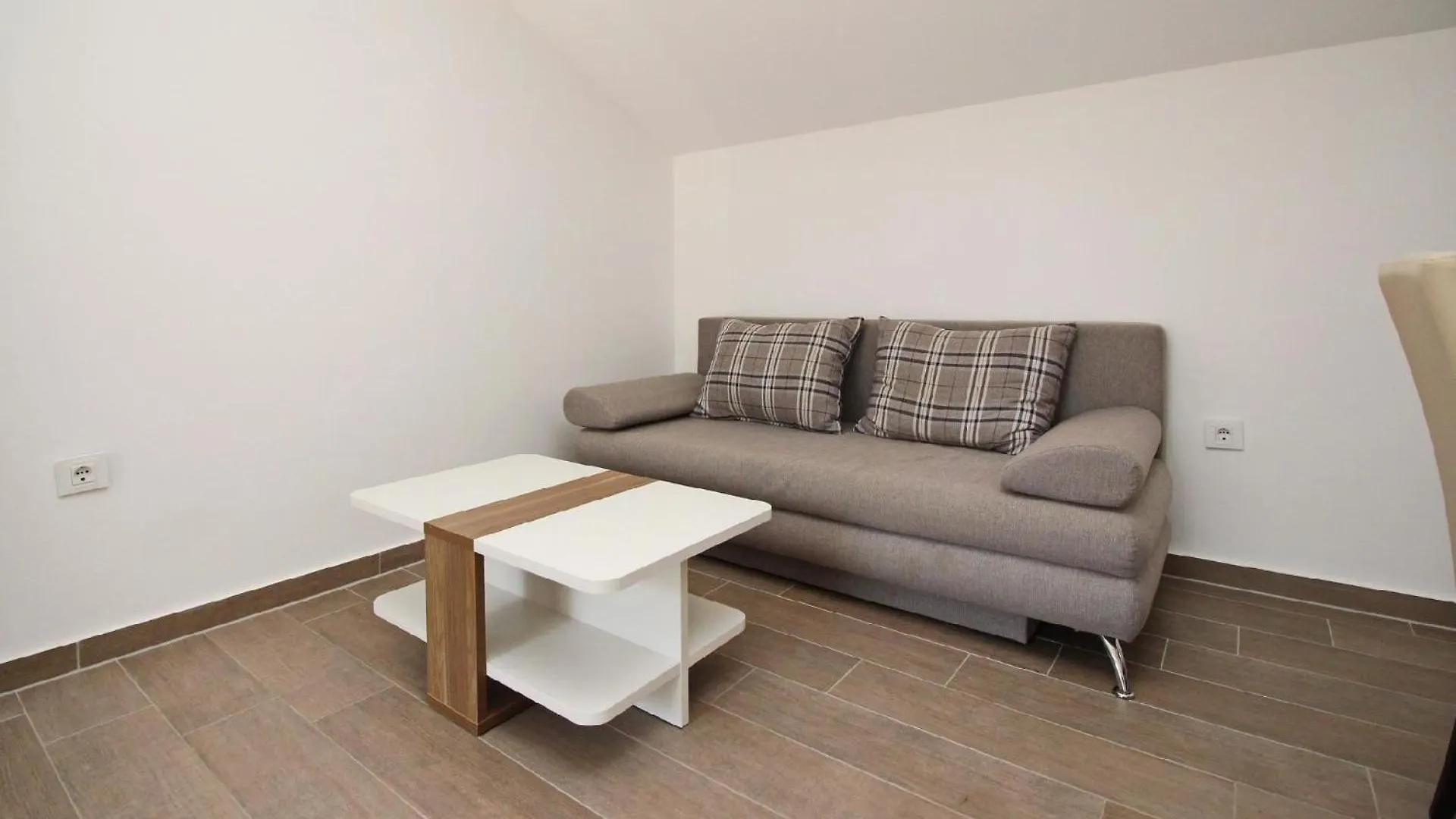 Lejlighed Tolles Appartement In Baska Mit Terrasse Kroatien