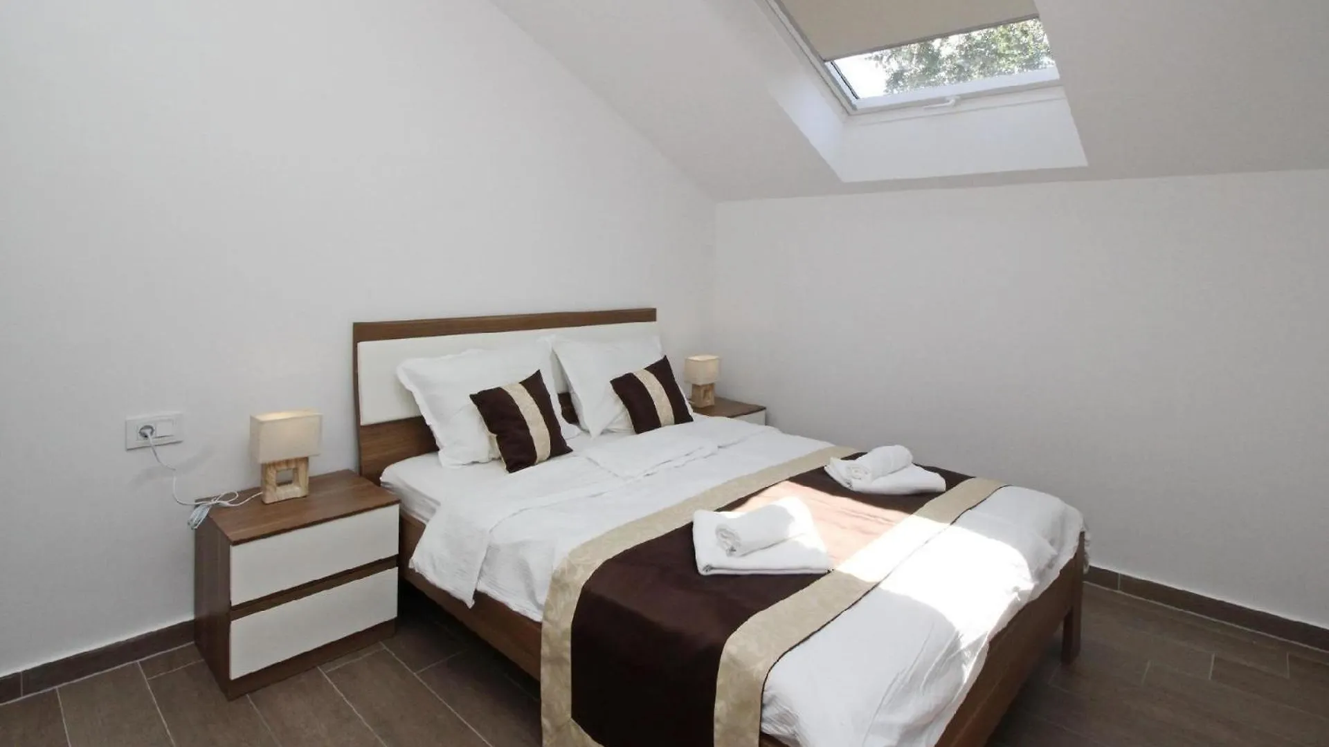 Tolles Appartement In Baska Mit Terrasse Baška
